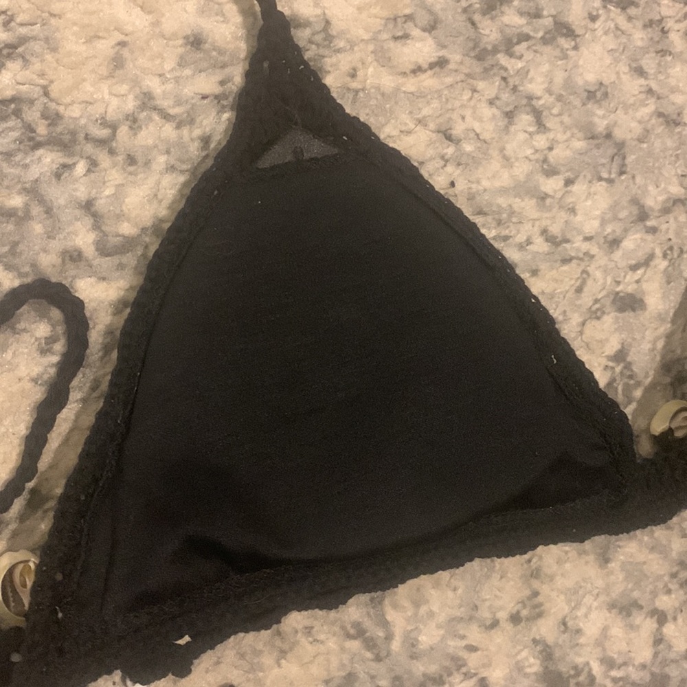 Crochet Puka Shell Bikini - Picture 8 of 10